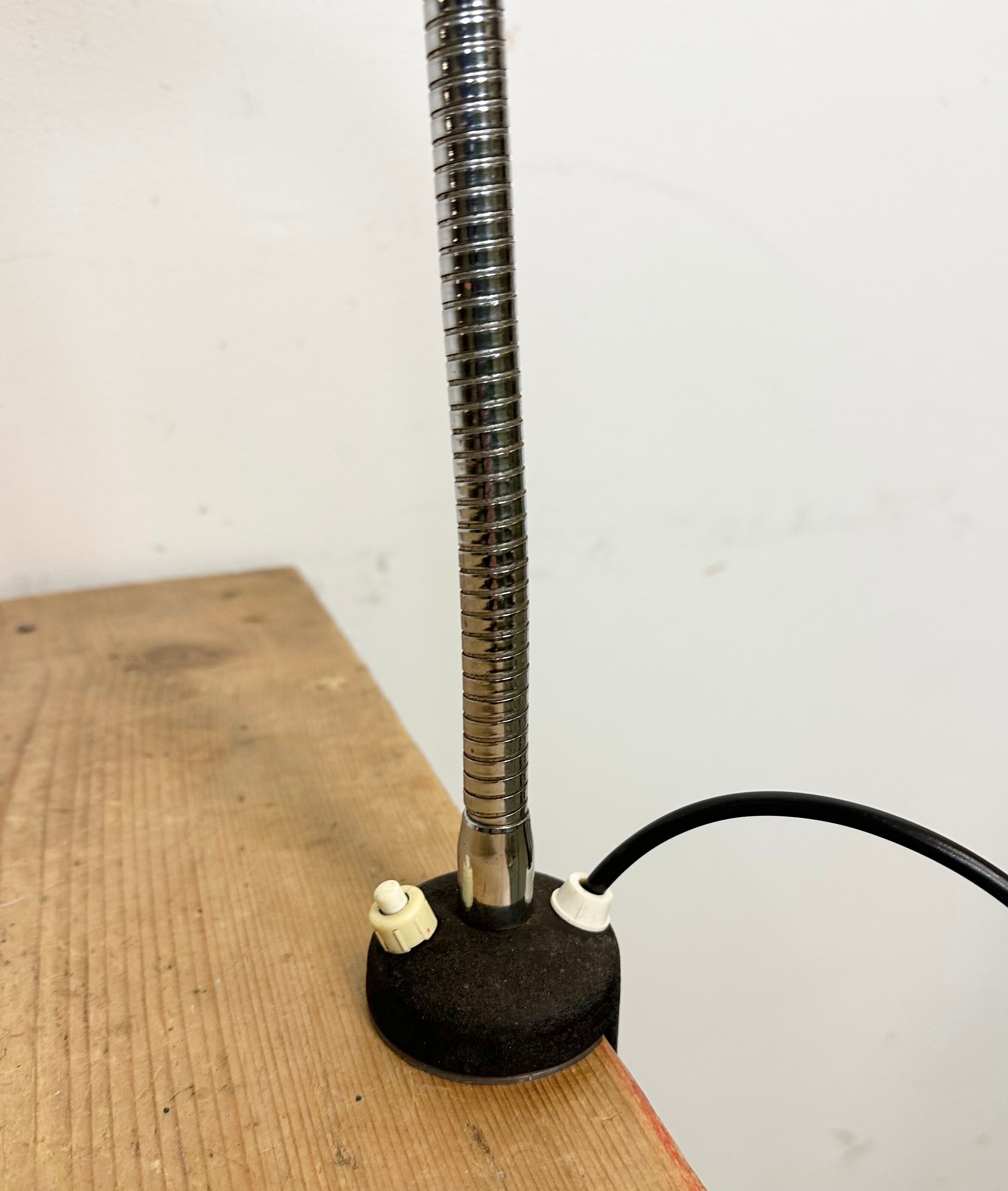 Vintage Chrome Italian Gooseneck Table Lamp, 1960s