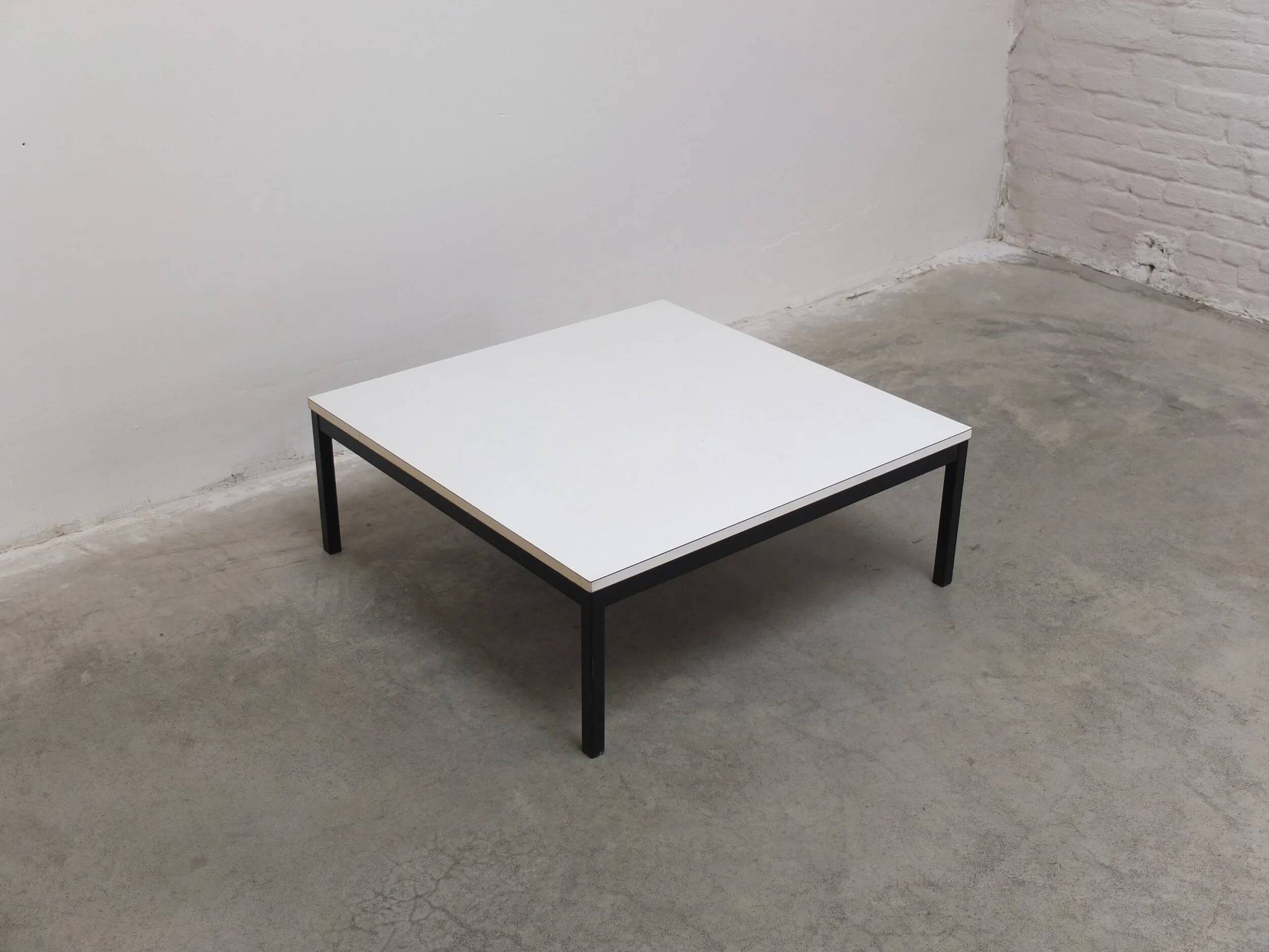 Table basse ou table d'appoint par Martin Visser pour 't Spectrum, 1961