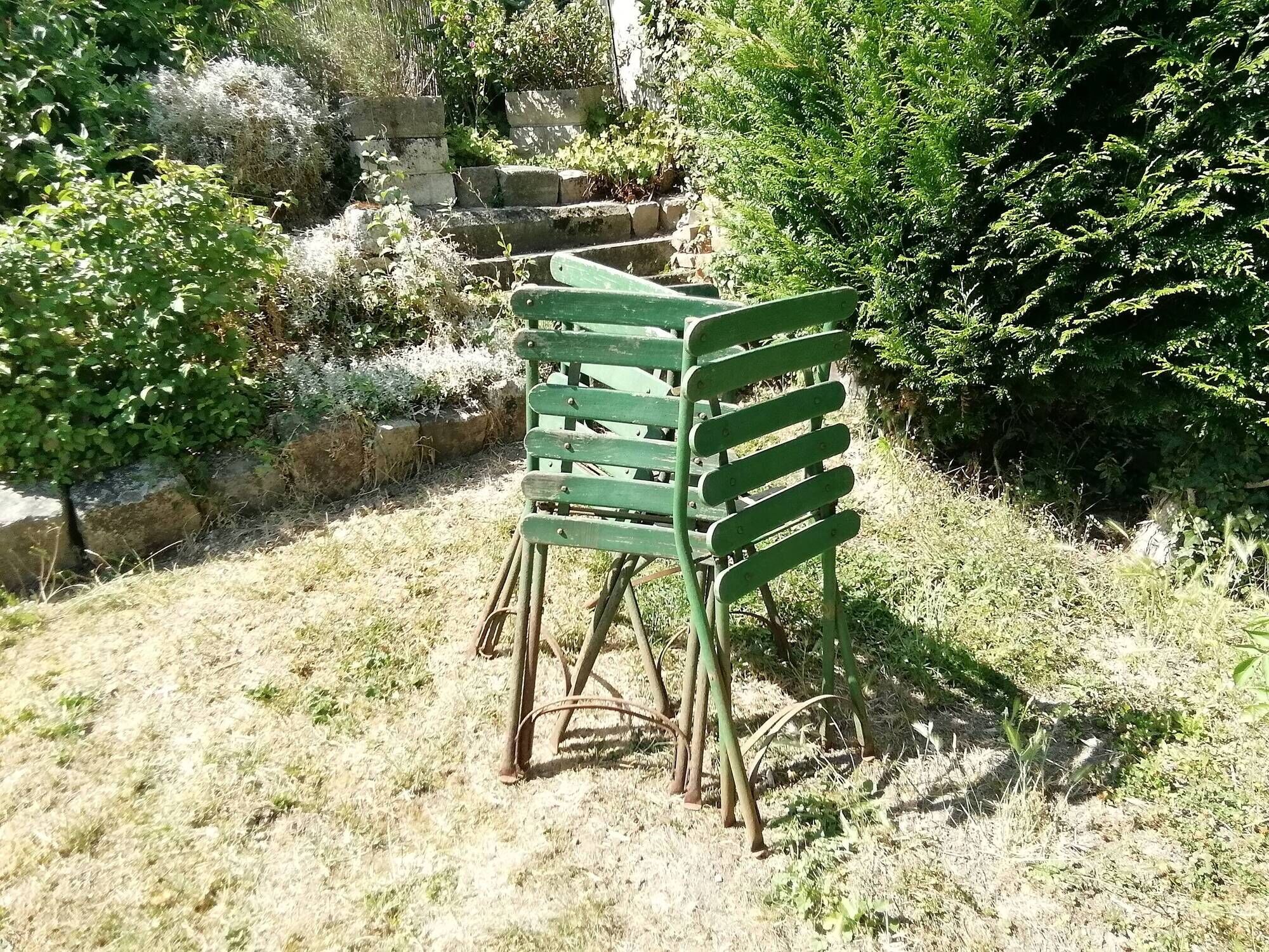 4 old iron and wood garden folding chairs