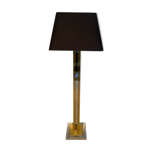 lampadaire chromé et