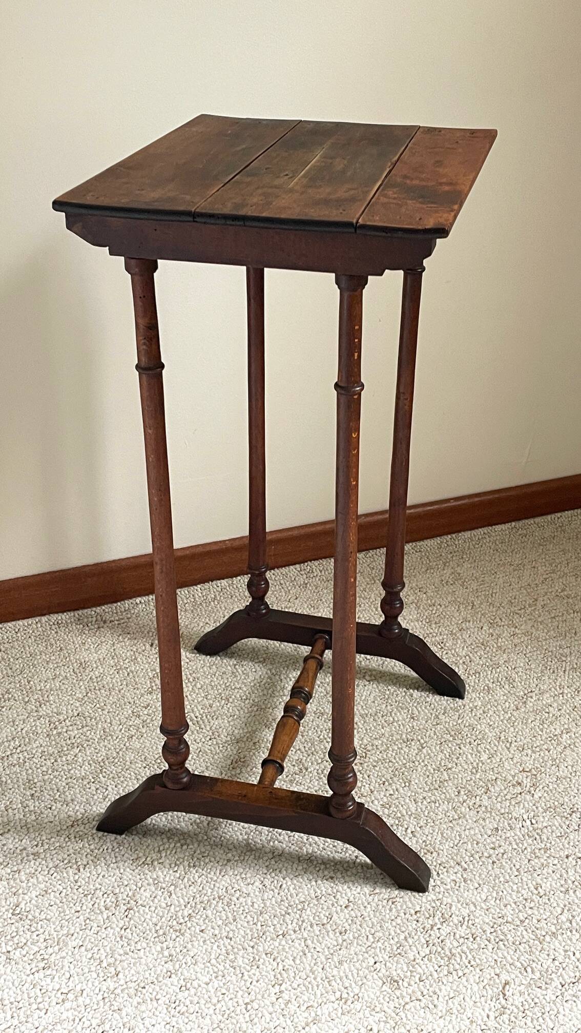 NIGHTSTAND Antique Turned Wood