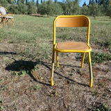 Wooden school chair 80