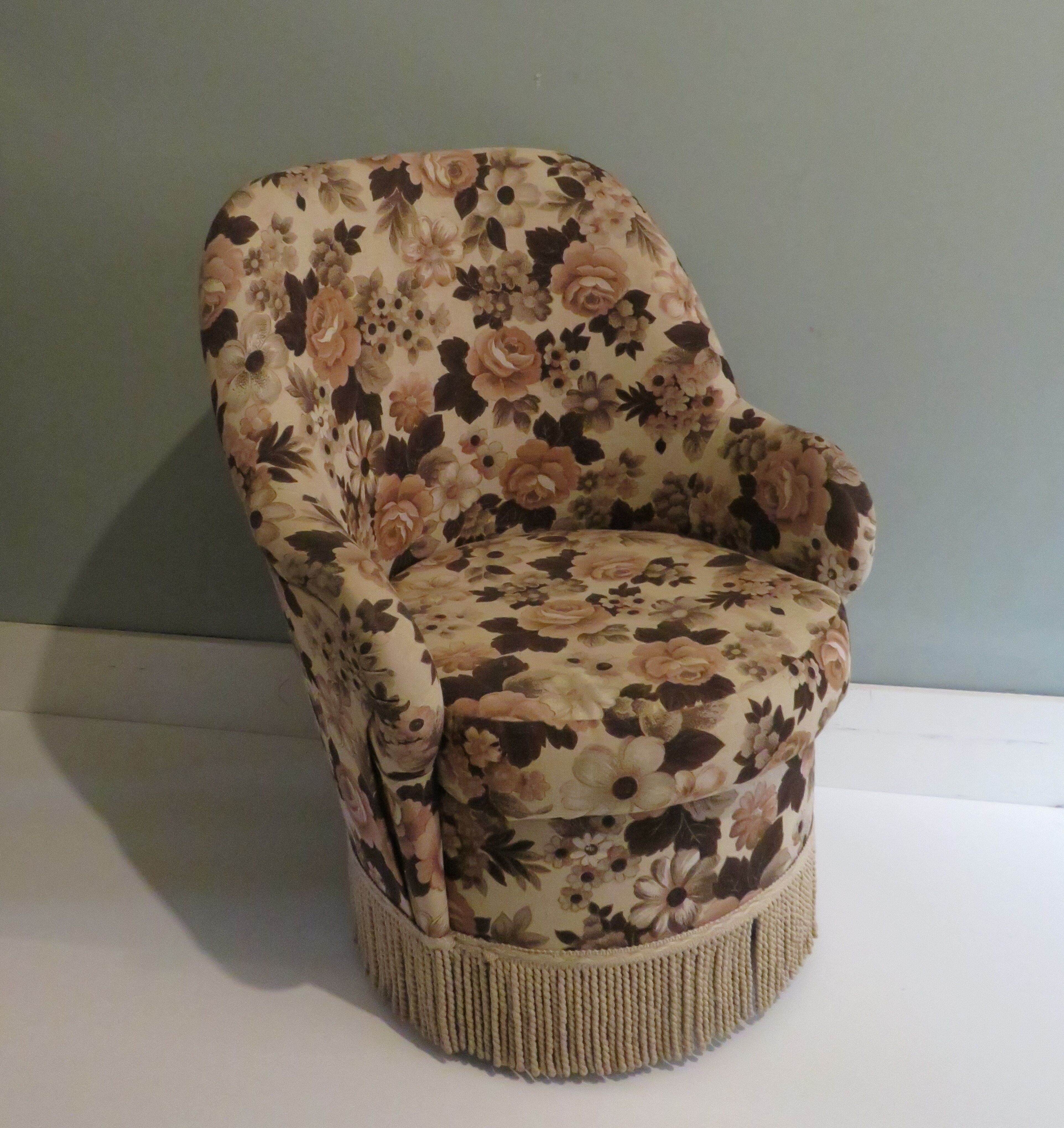 Vintage toad armchair, Belgium 60s