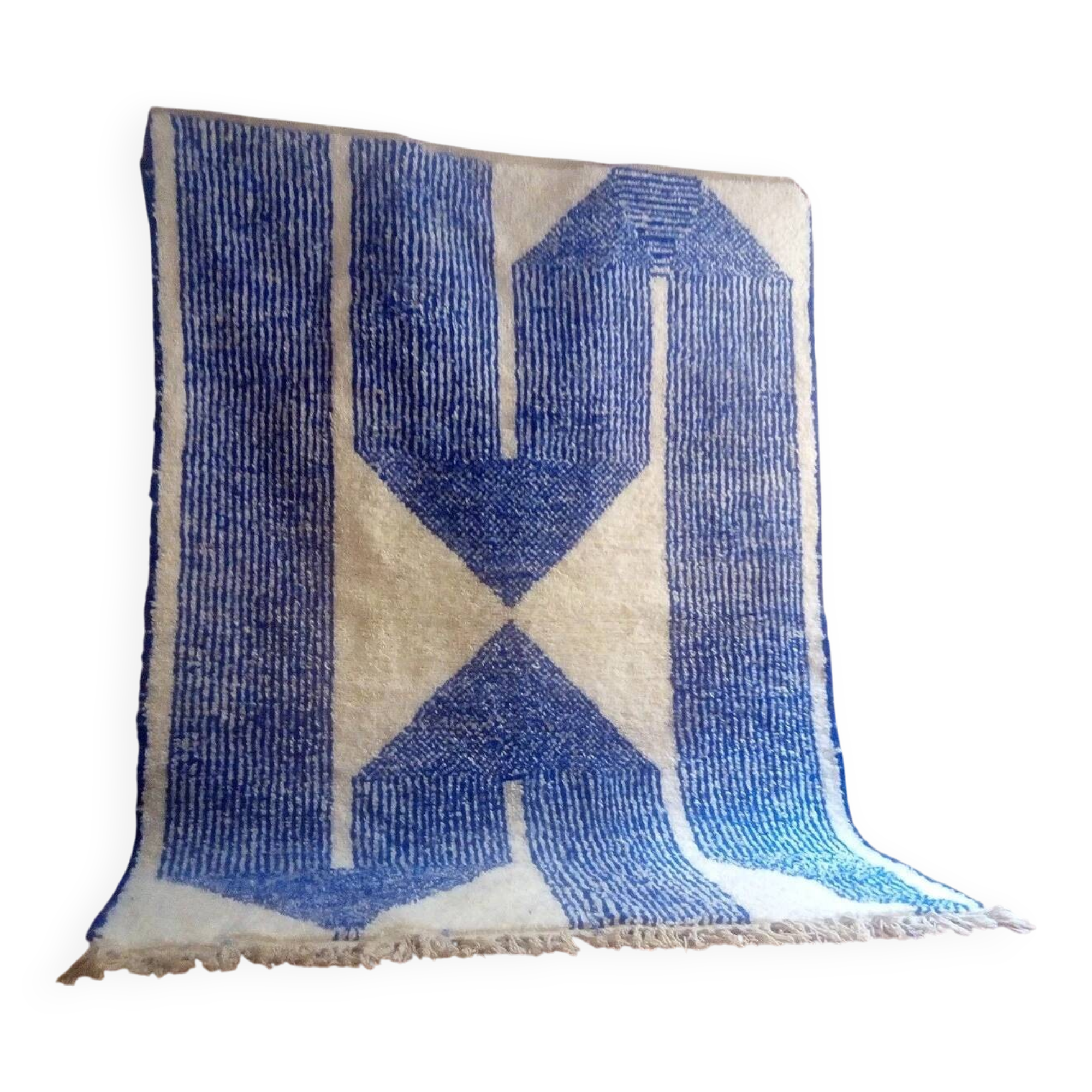 Traditional Berber rug 3 x 2 m