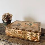 Jewellery box, secrets, straw marquetry and oriental patterns.