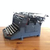 Typewriter Rooy B44 1950