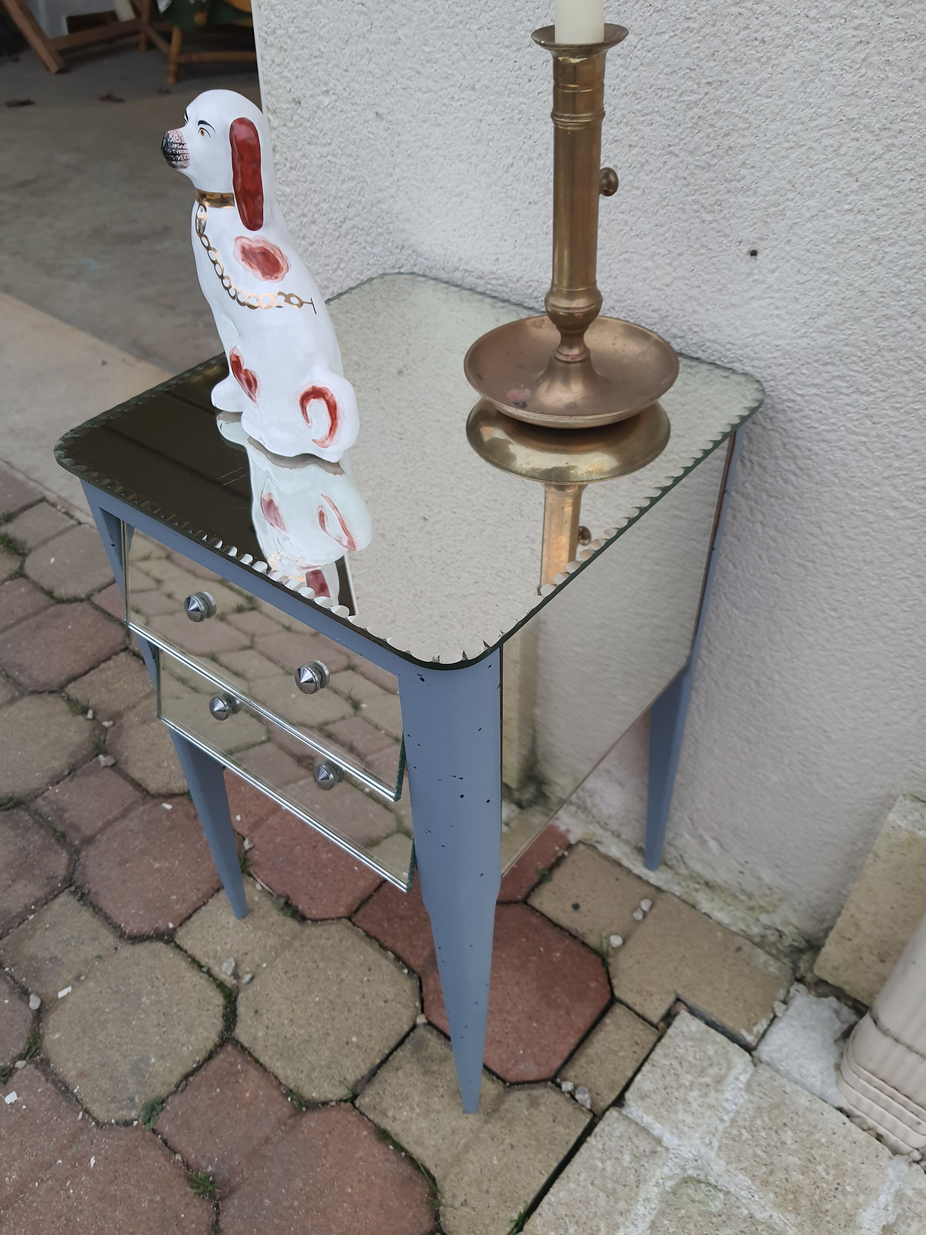 Chevet vintage ou bout de canapé