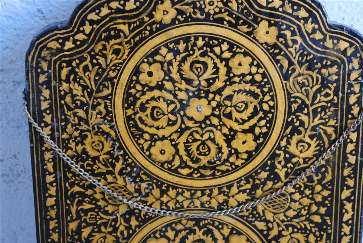 Mirror painted triptych 32cm