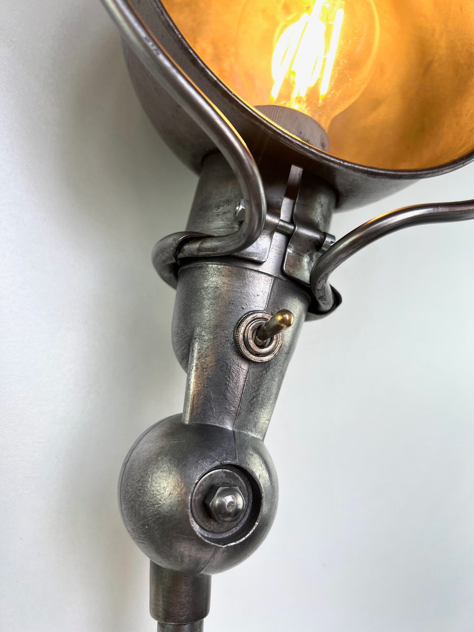 Jielde 3 arms 100/40/25 cm wall lamp