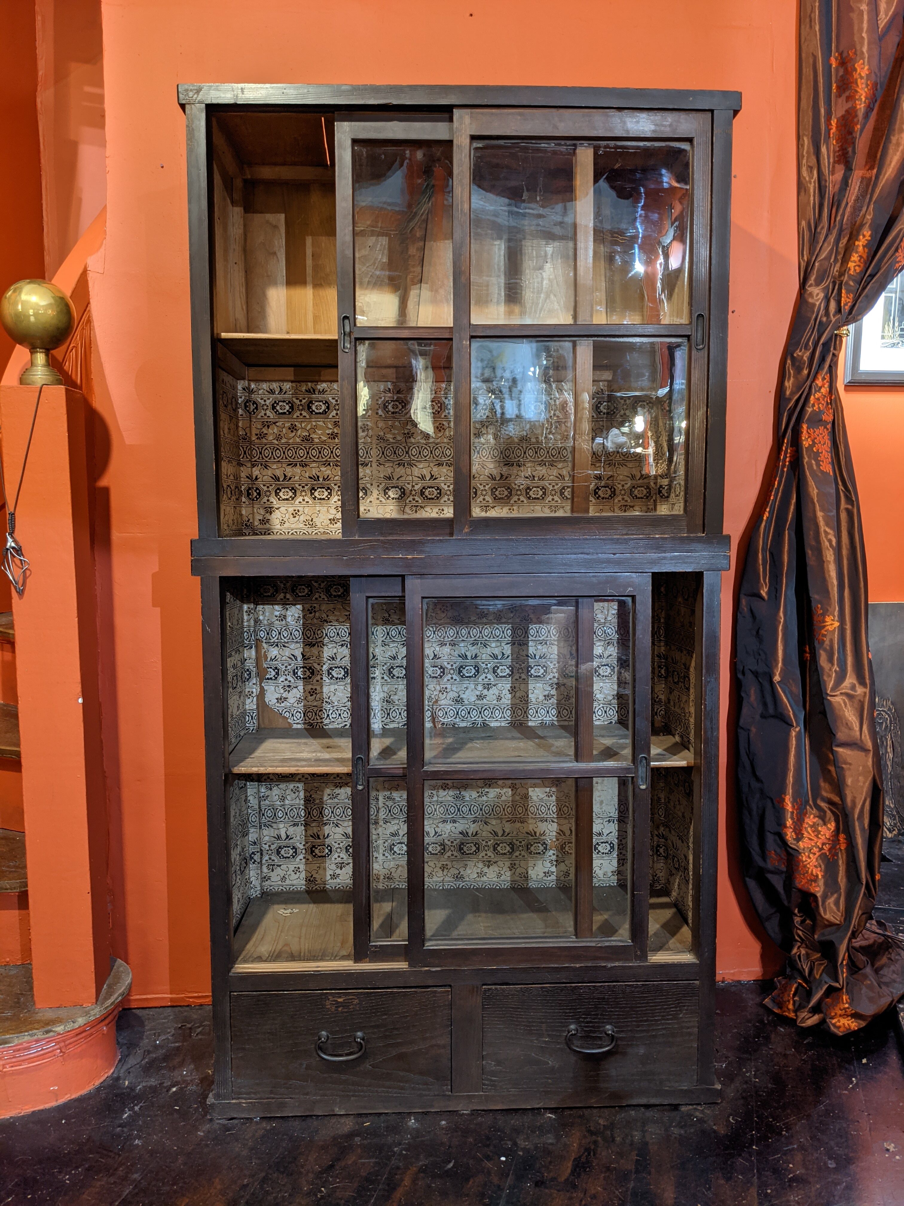 Double presentation showcase - Japan around 1920