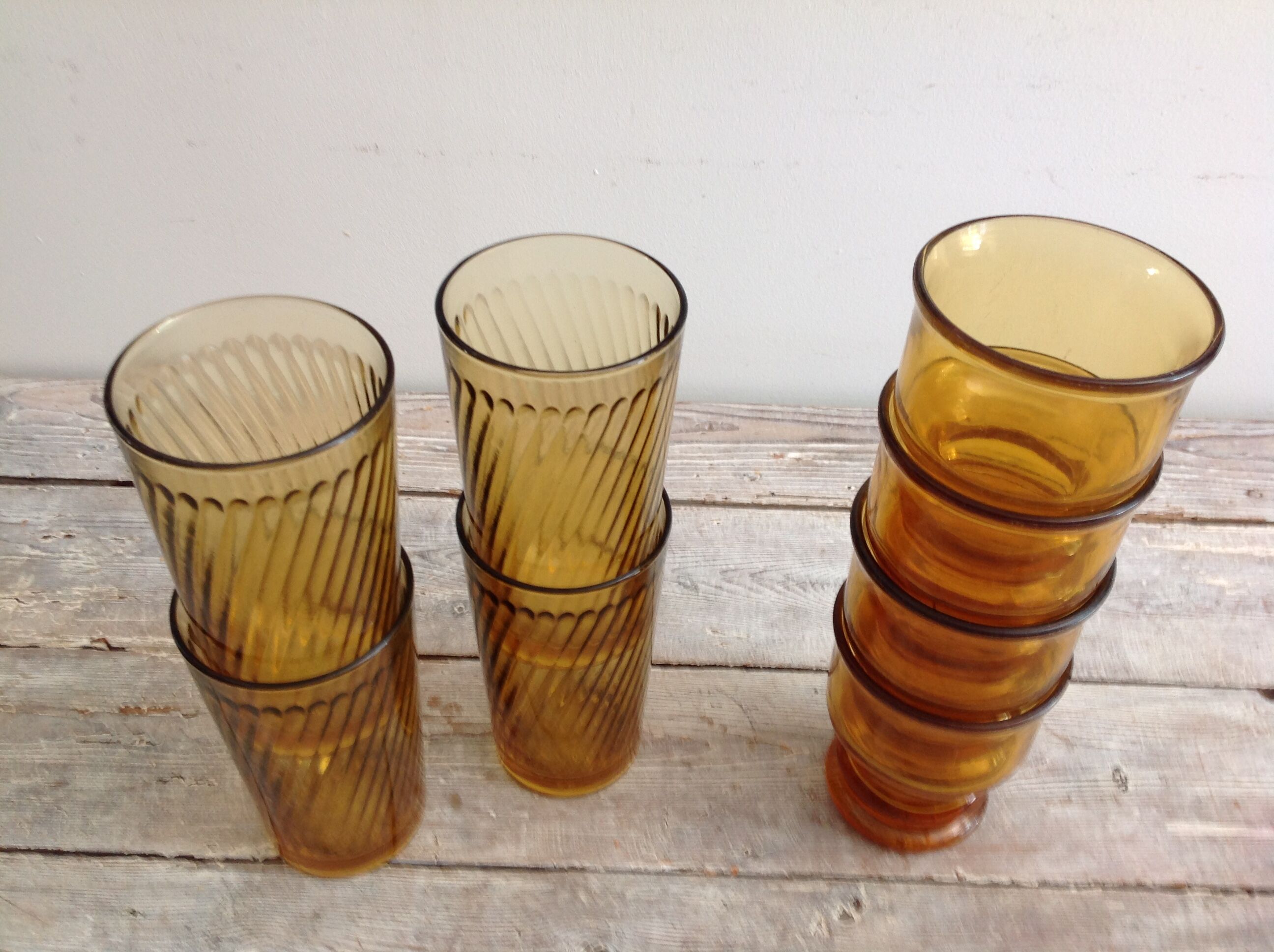 Series of 8 amber glasses