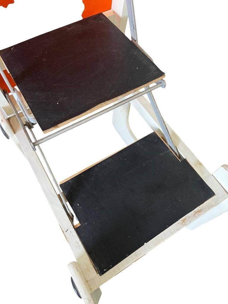 Tabouret d'appoint orange vintage / pouf / marchepied de cuisine