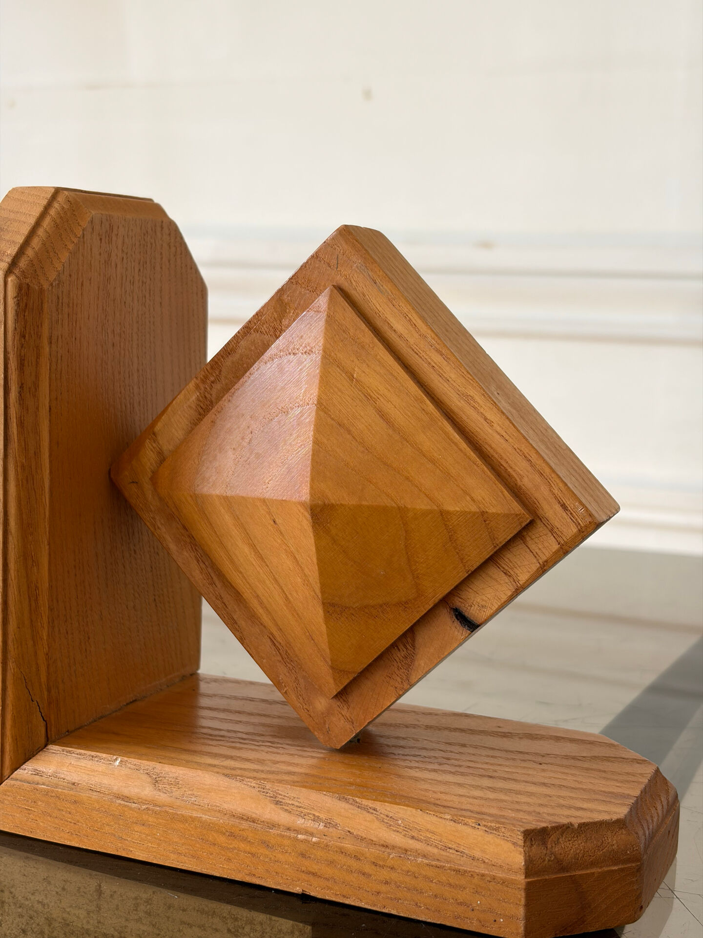 Brutalist bookends