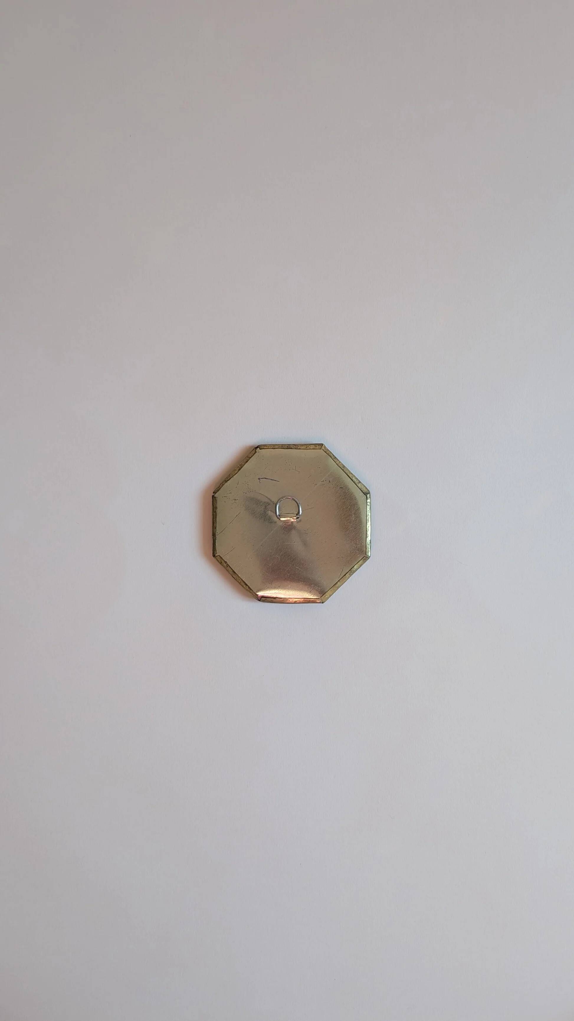 9.5 cm mirror