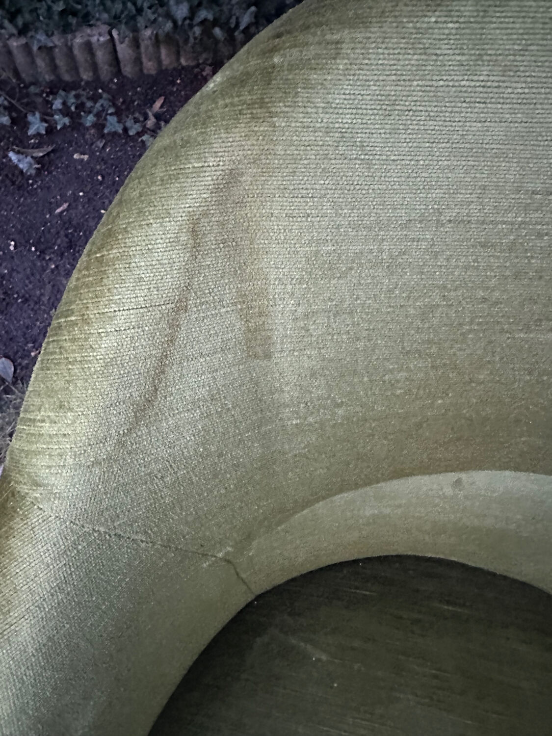 Fauteuil crapaud en velours vert