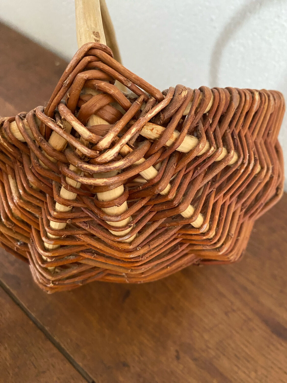 Small handmade basket made of hazel wood.