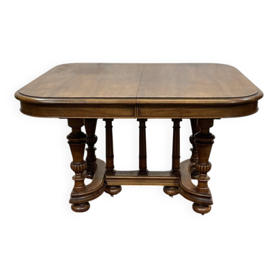 Table Henri II en noyer début XXème avec allonges