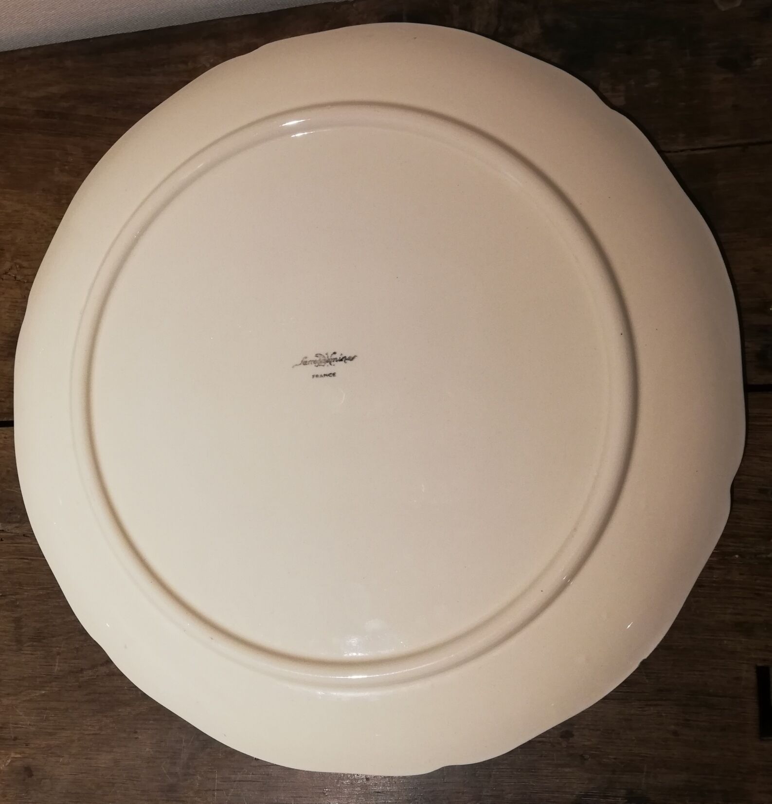 Sarreguemines round dish