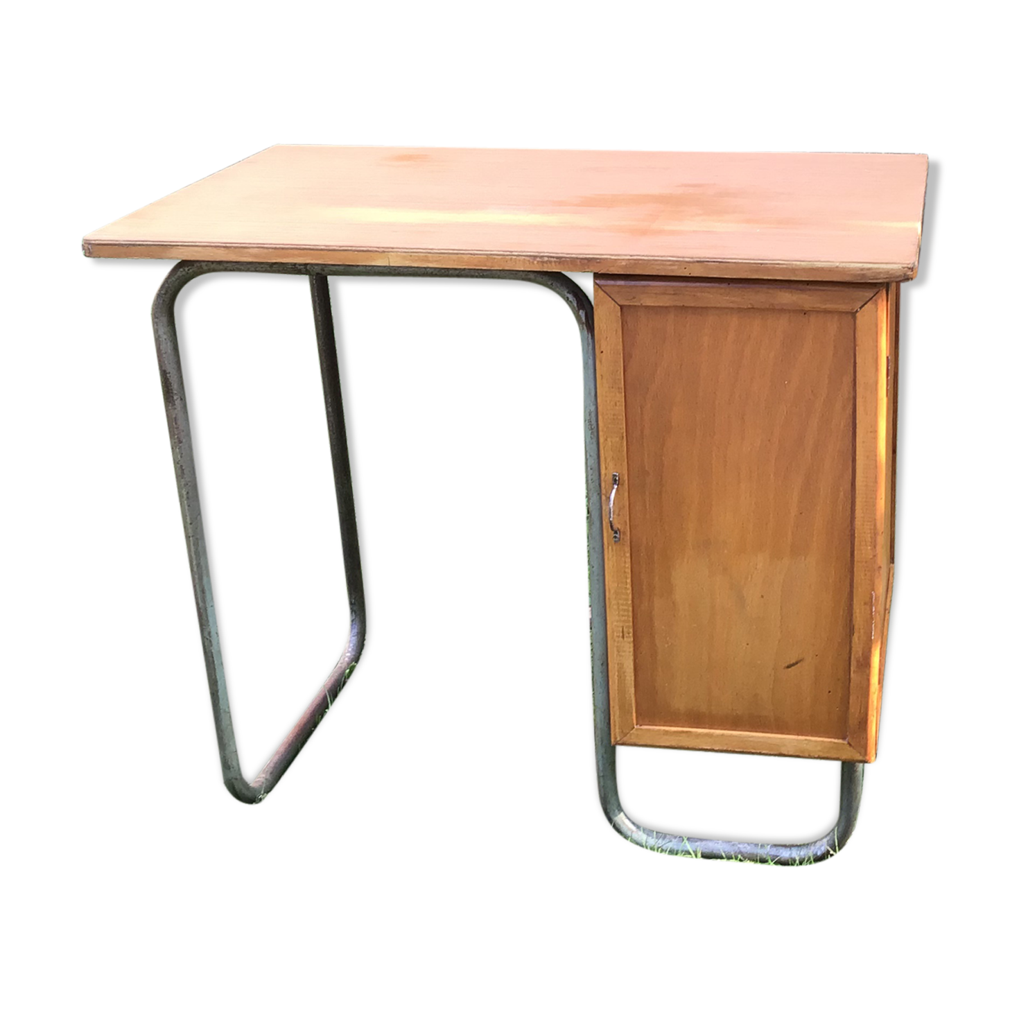 desk