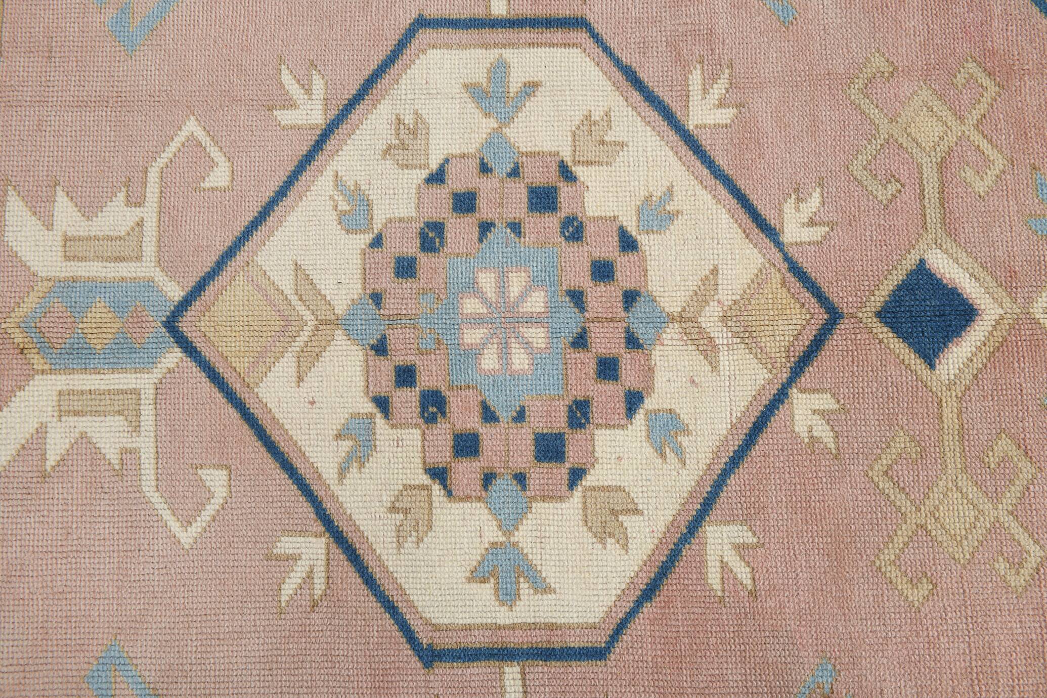 8x11 oversize pink persian rug, 259x351cm
