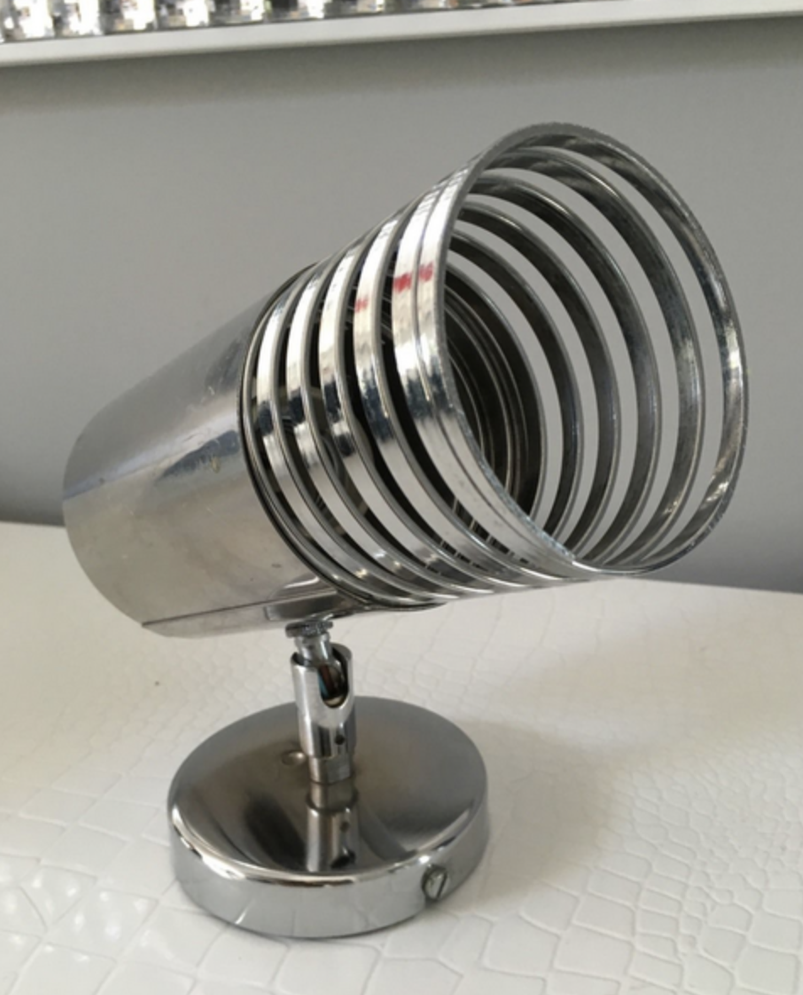 Wall light  in stainless steel, vintage design space age DLG Guzzini