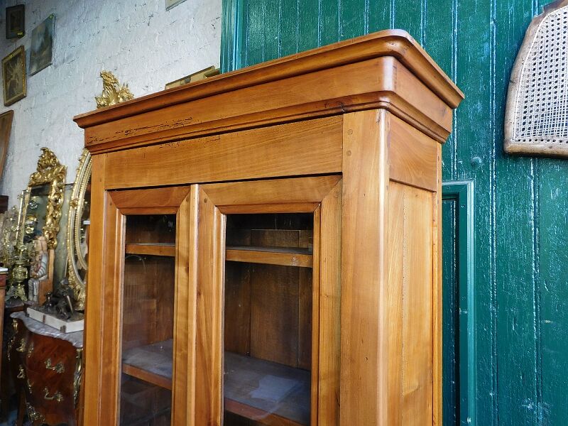 Bookcase Louis Philippe 2 doors in blond cherry tree