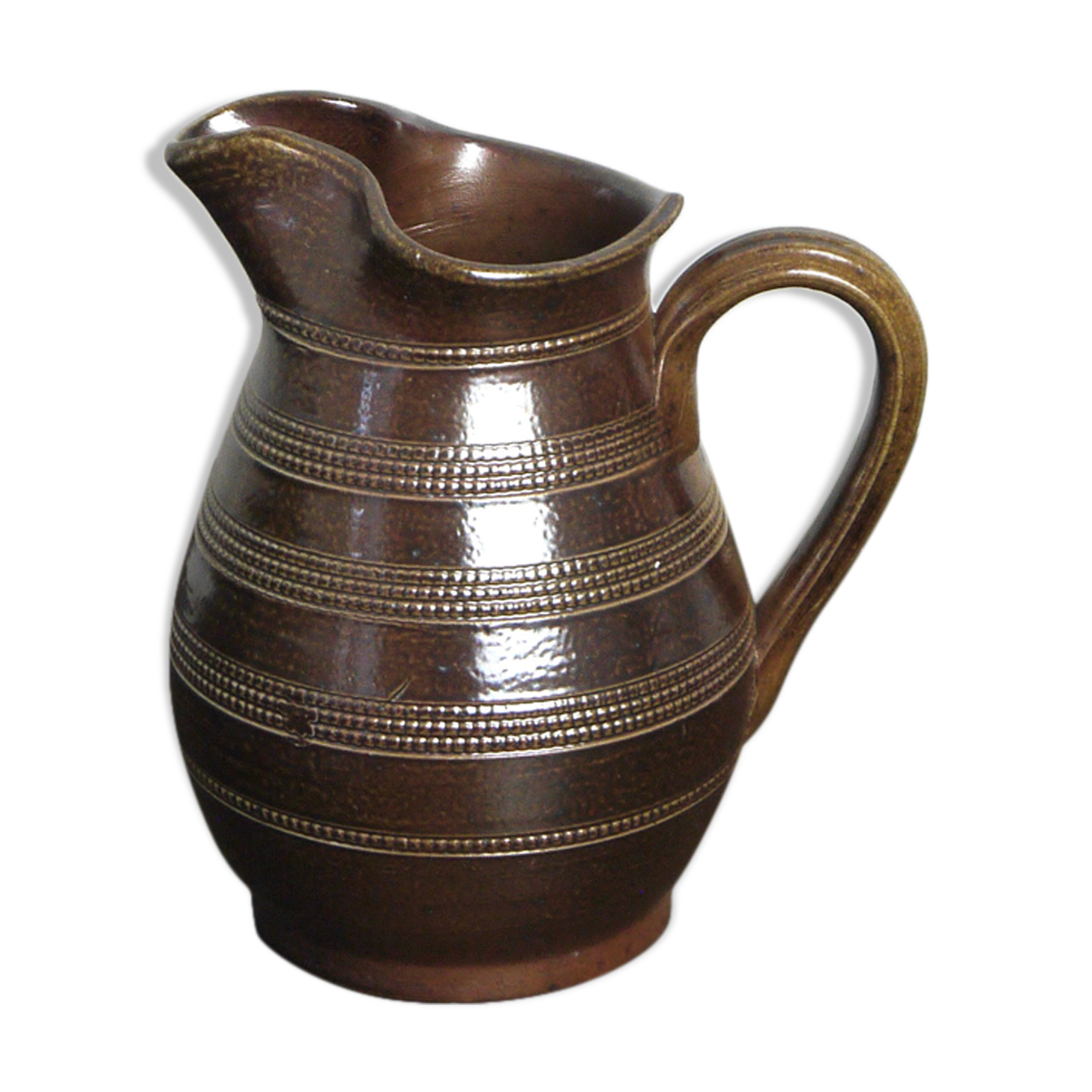 Bonny sandstone pitcher