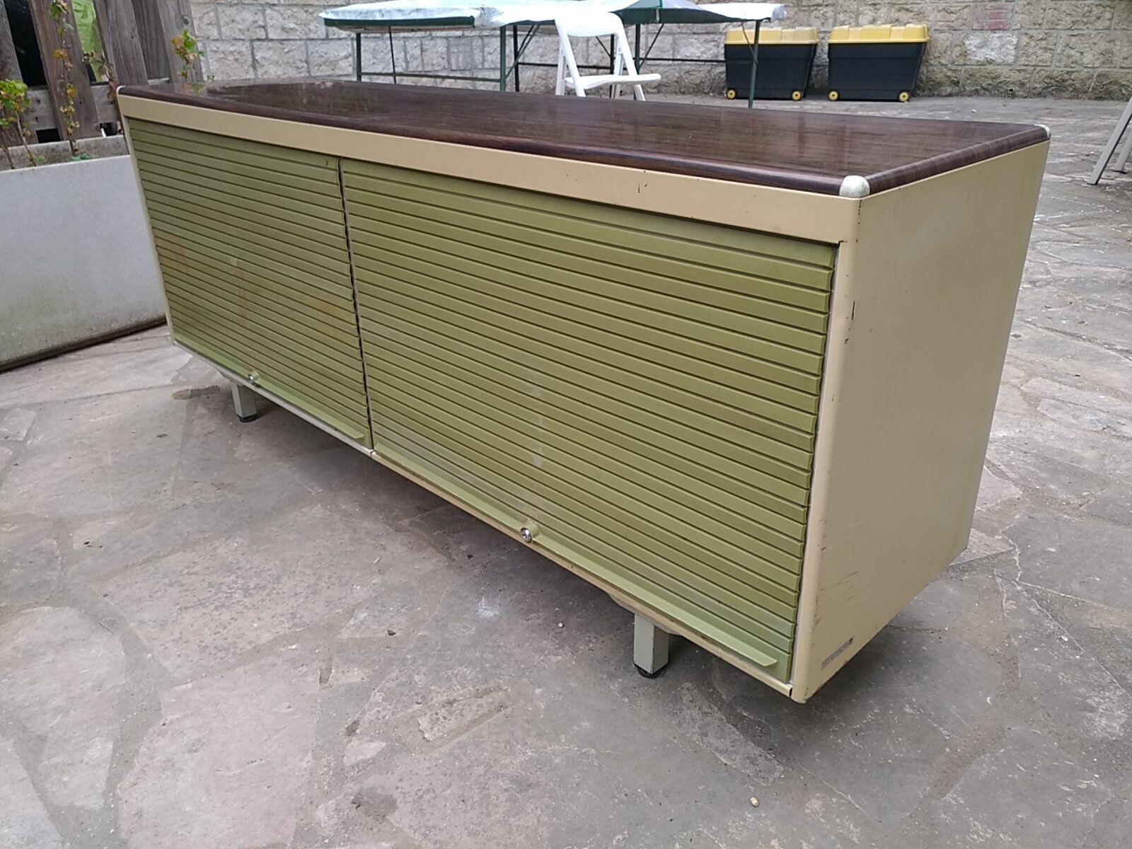 Meuble vintage industriel Strafor
