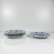Set of 5 dessert plates with blue onion pattern by Wellco, porcelain.