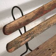 Banc ancien en fer et bois de pin – Europe centrale, vers 1920