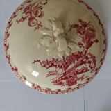 Old tureen