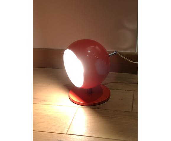 Lamps articulated metal balls