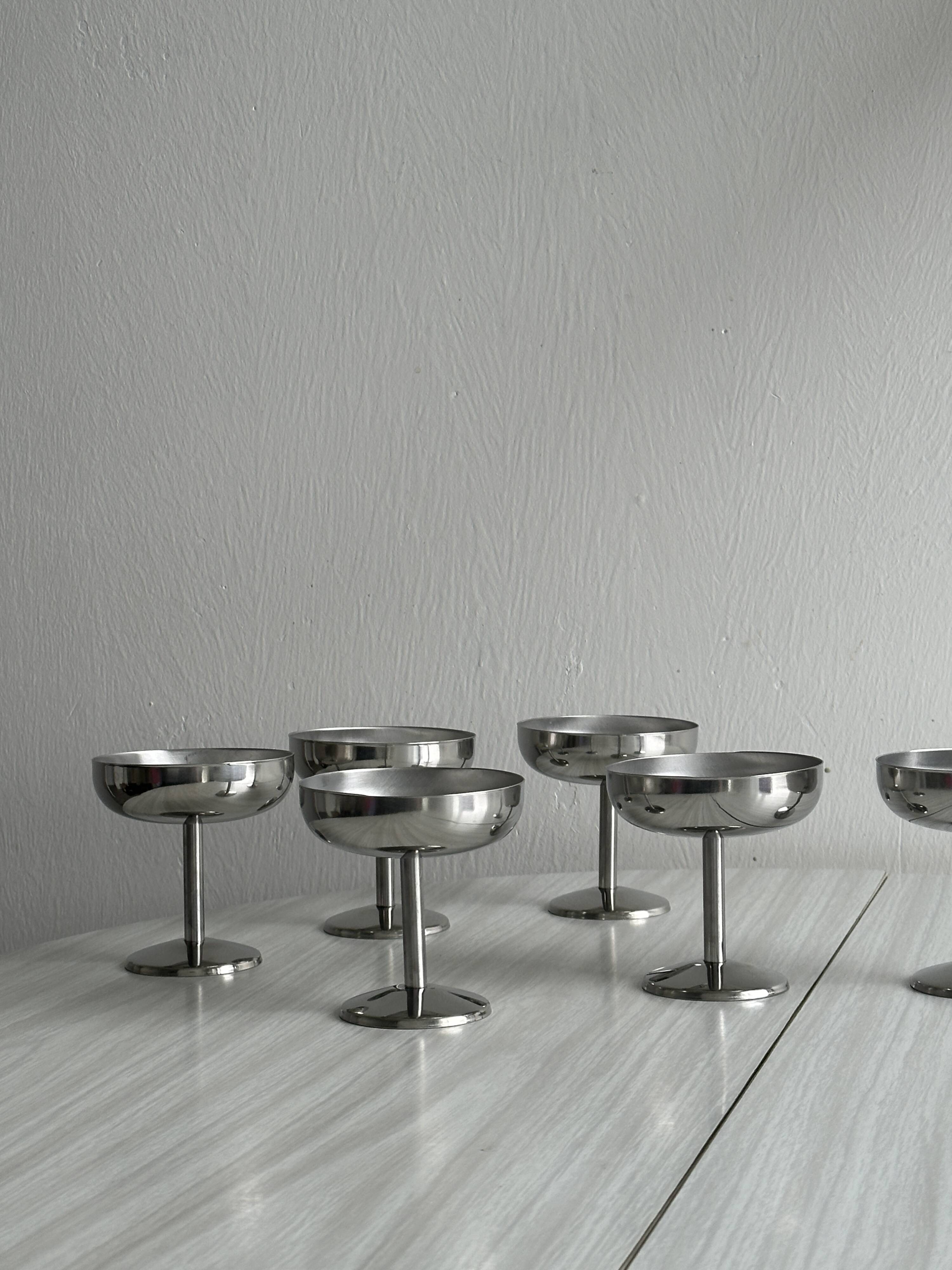 6 stainless steel footed bowls, Letang Remy style