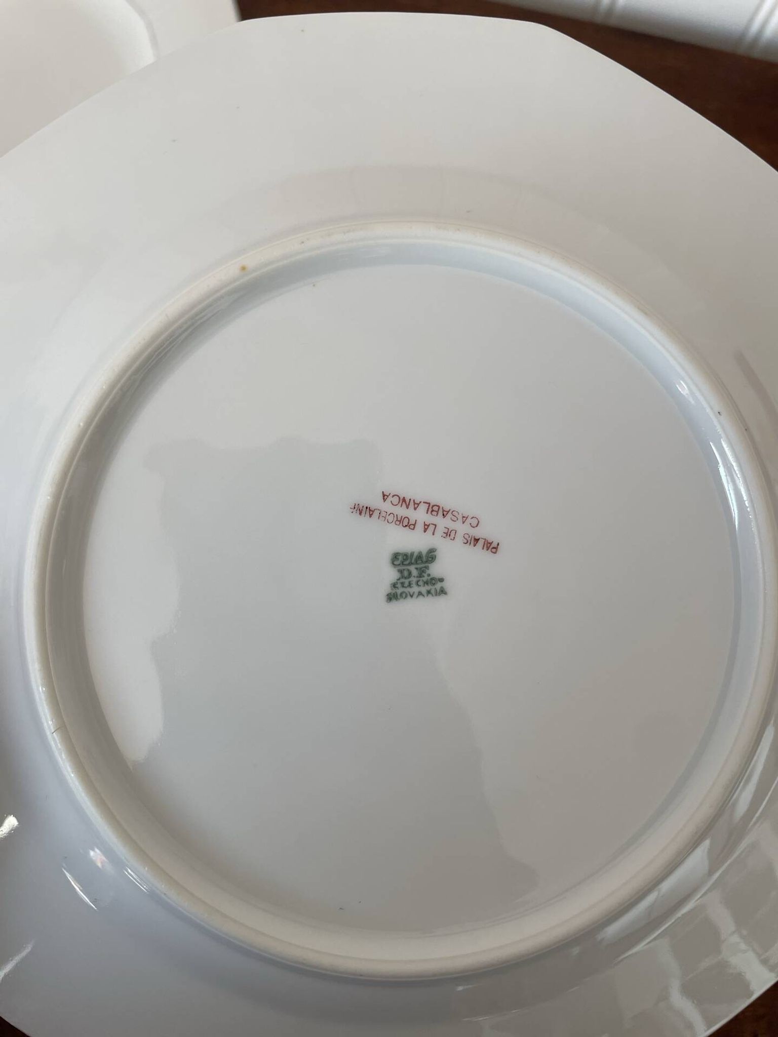 Set of 2 Art Deco porcelain dessert plates