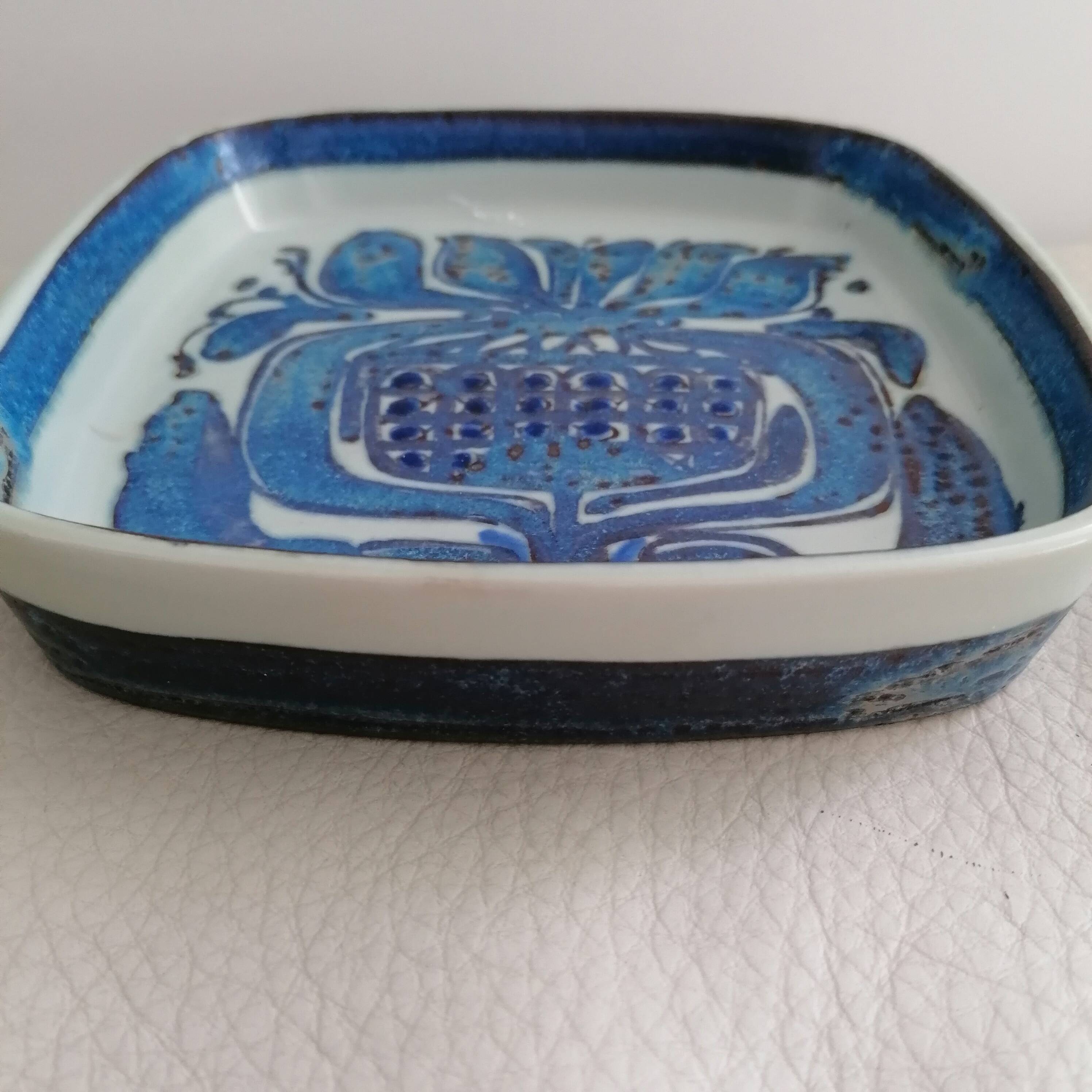 Earthenware dish from the Tenera series by Kari Christensen for Royal Copenhagen