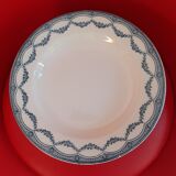 11 assiettes plates EC Salins Petit Trianon