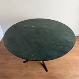 Round dining table – green marble & wrought iron