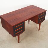 Teak desk, Danish design, 1970s, manufacturer: A.P. Møbler Svenstrup