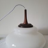 Suspension in opaline and teak