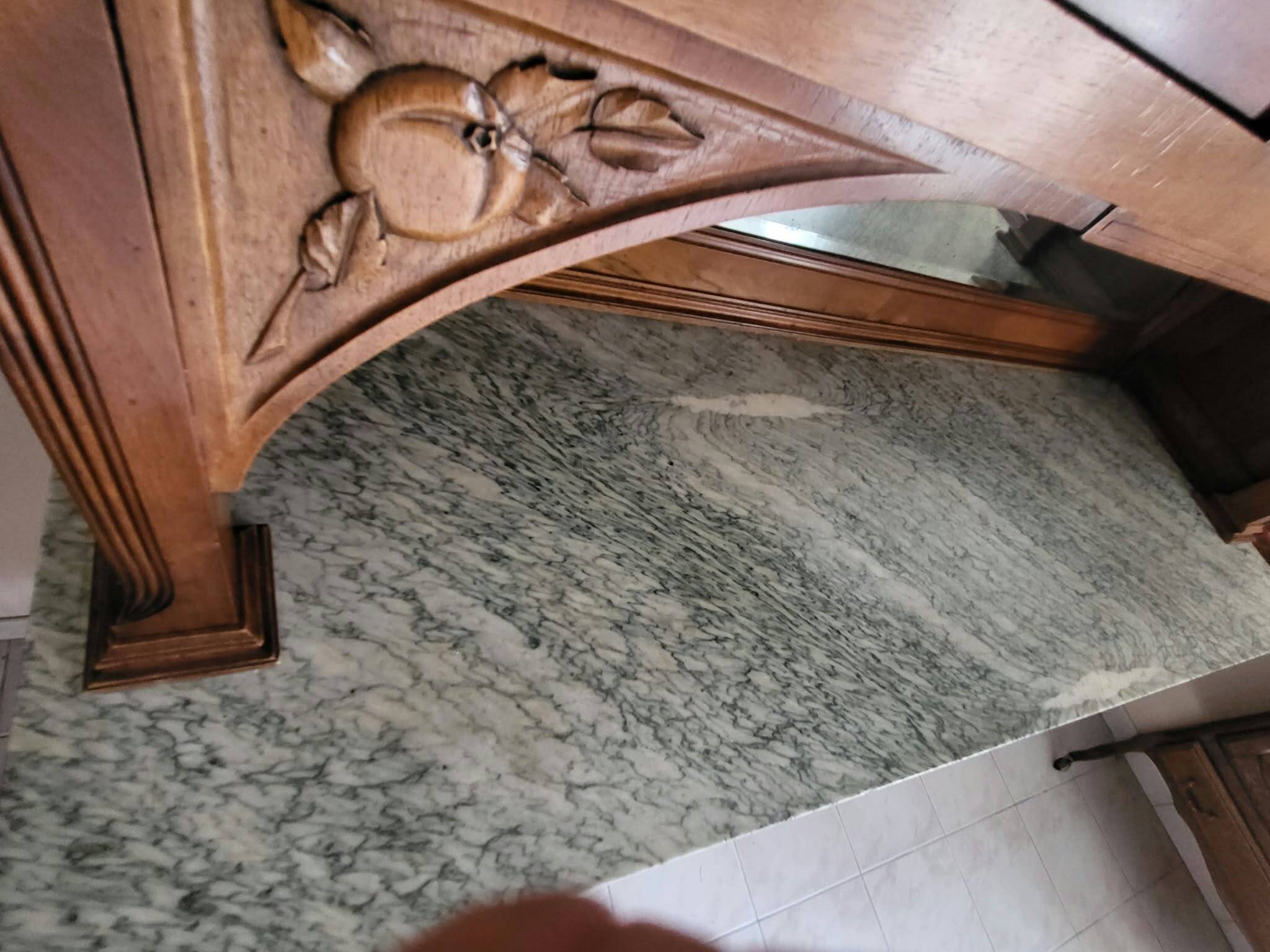 Grand buffet two-body from the 1910s - Solid wood, marble & bevelled mirror.