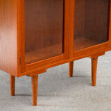 Vintage scandinavian library