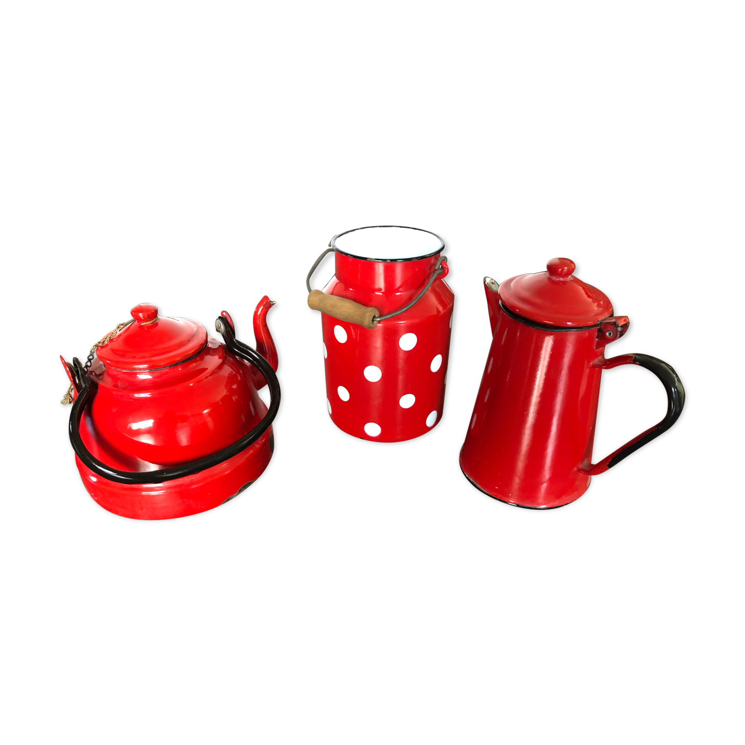 Set kettle coffee maker and milk pot in red-wrapped iron, 50/60 year.