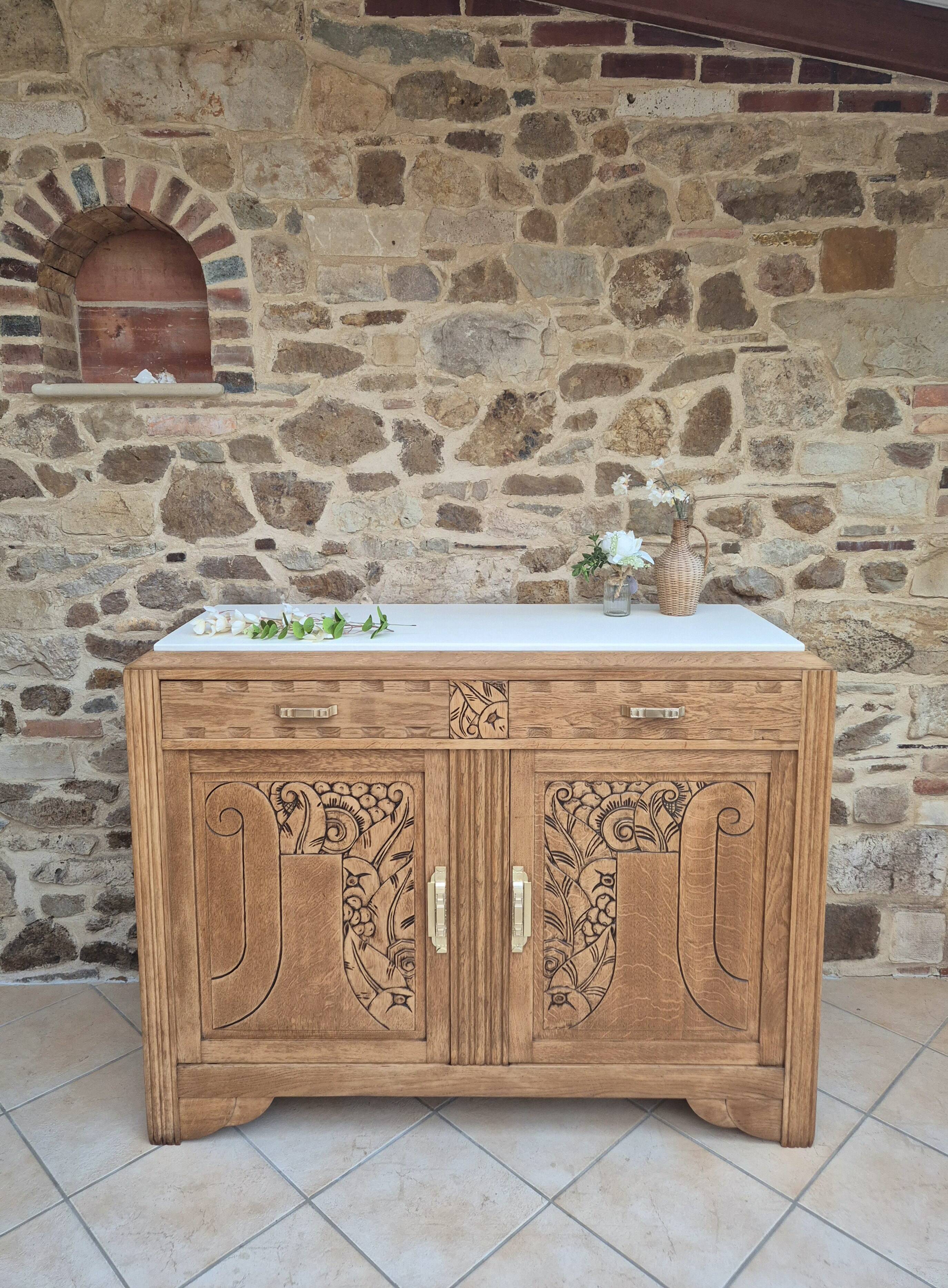 Buffet parisien art déco