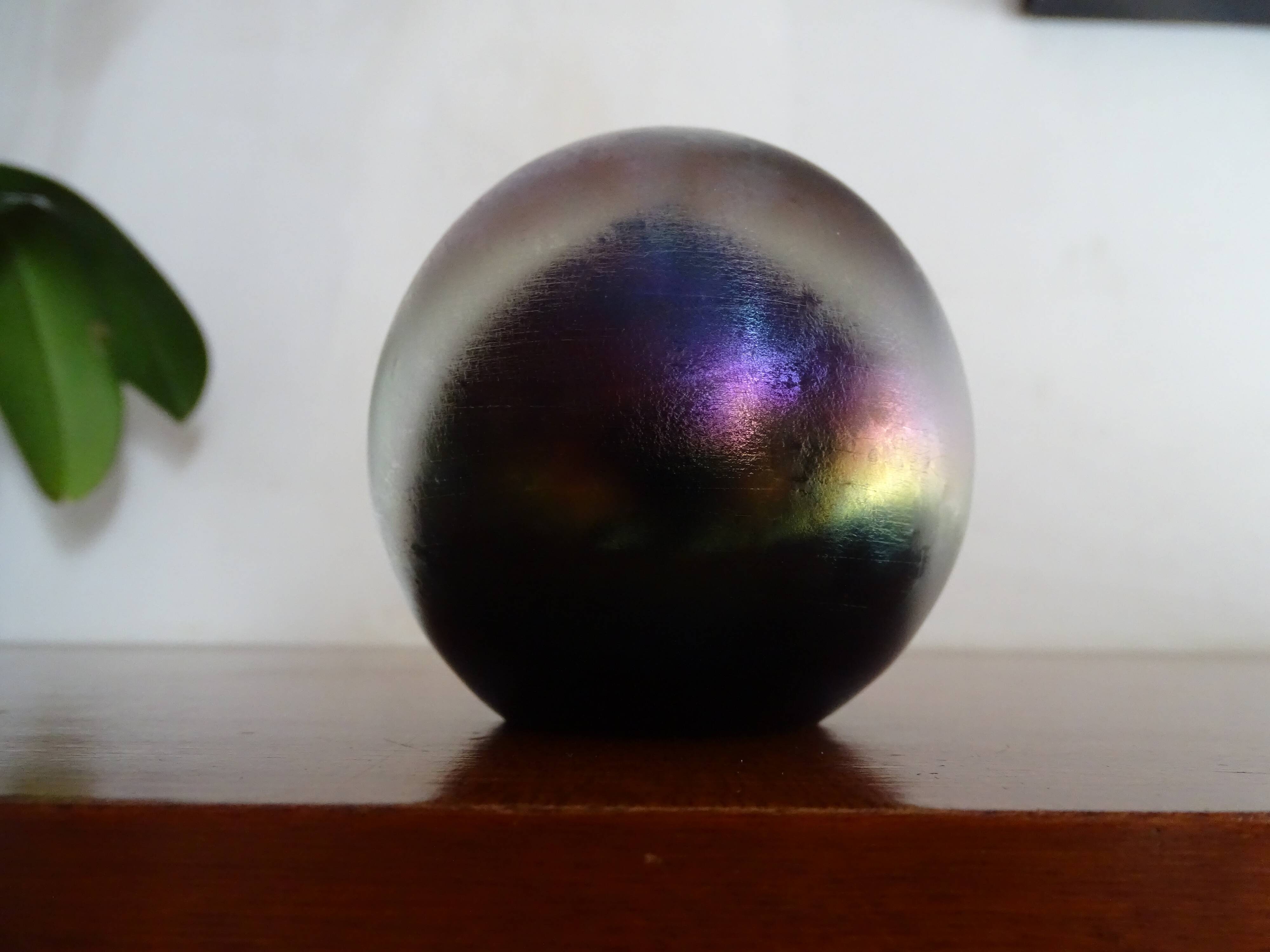 Multicolor multicolor iridescent glass ball paper press