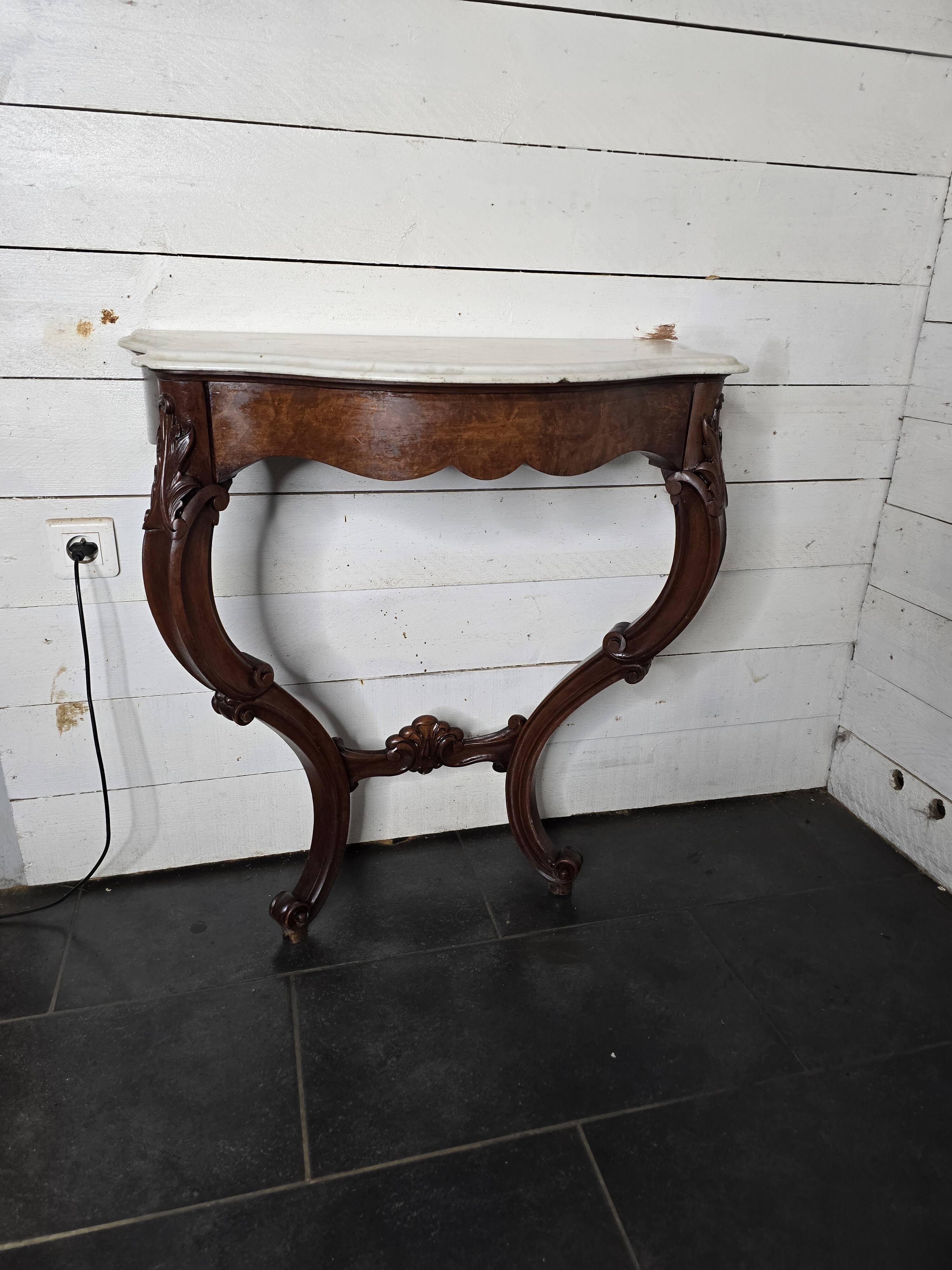 Antique Louis XV style curved console in walnut