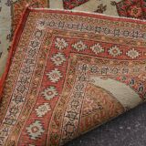 Tapis persan fait main Ghoum  197 x 140  cm