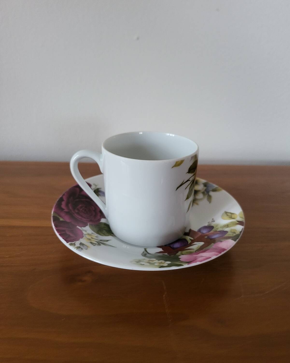 Porcelain Coffee Cup Bill Goldsmith Limoges "Victoria"