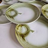 Set of 12 fish plates from the Moulin des Loups factory in Orchies