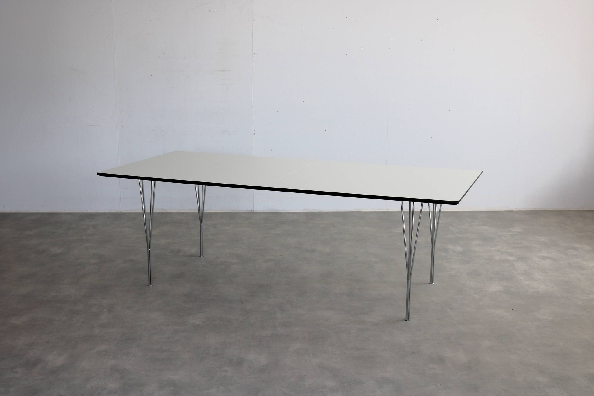 Table à manger, Suède années 90
