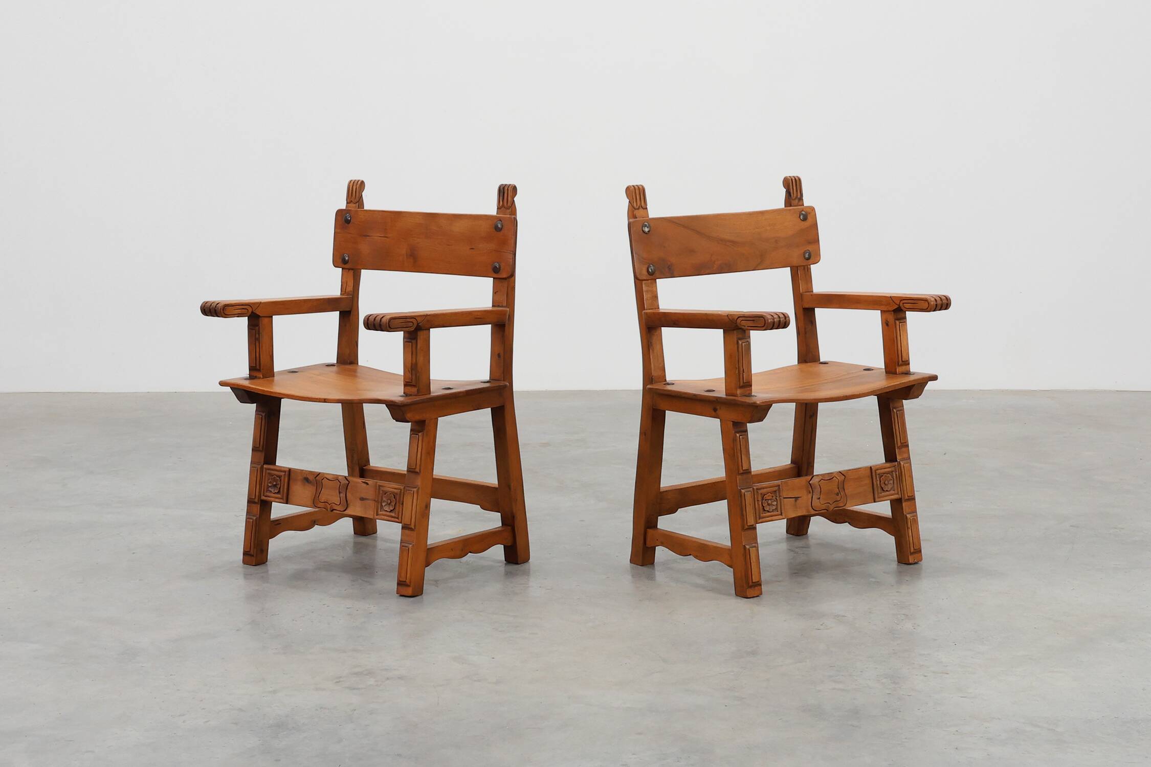 Rustic carved oak Iberian side chair, Spain ca. 1900